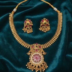 Royal Temple Pendant Set